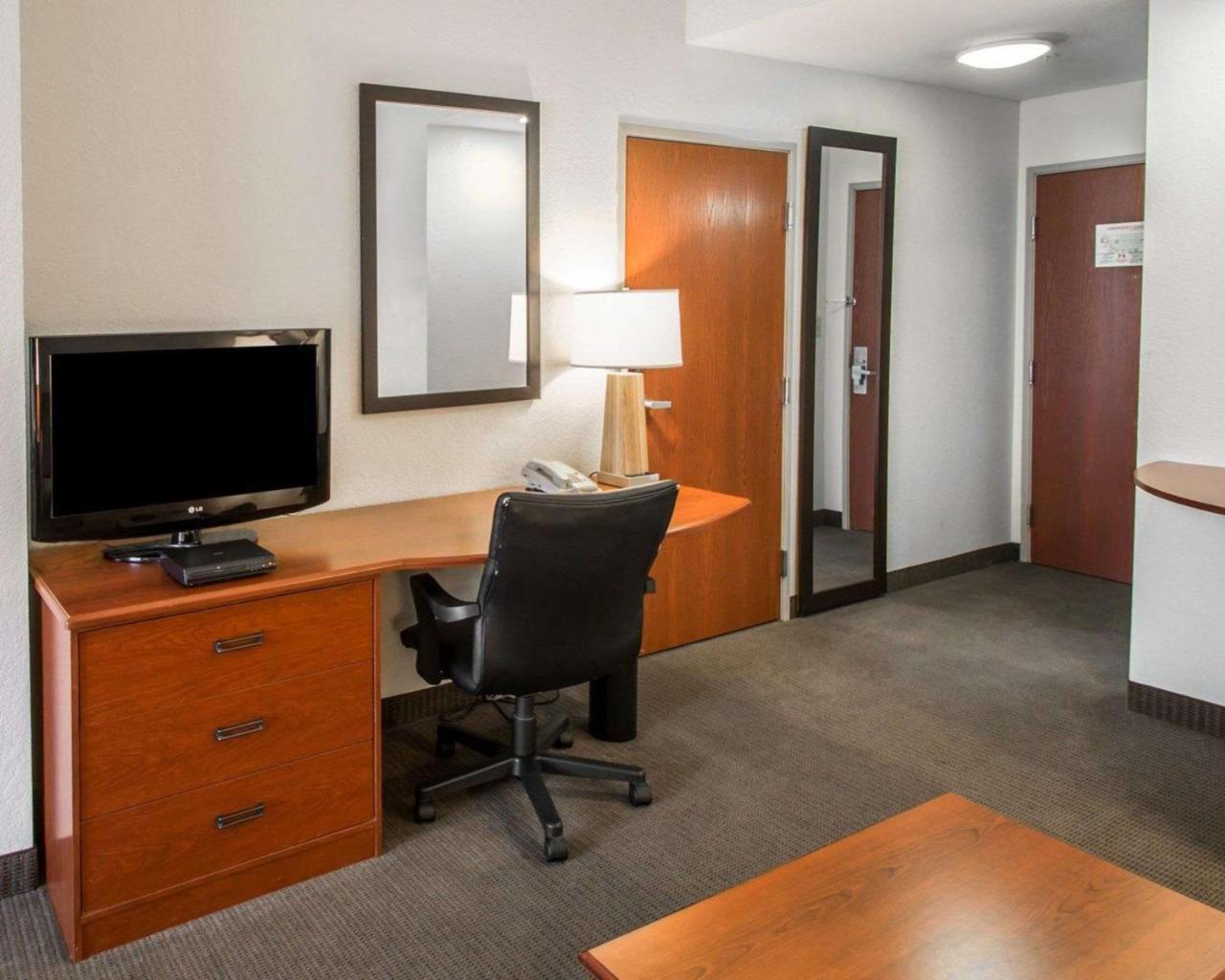 Sleep Inn & Suites Palatka North Екстериор снимка